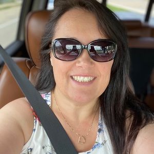 Meet your Posher, Katherine